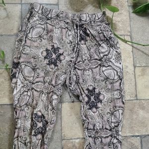 Funky Boho Paisley Pattern Pants Small